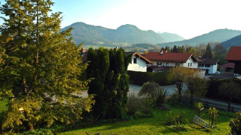 Ferienwohnung Griese-Hess Inkl. Chiemgaukarte Ruhpolding Bagian luar foto